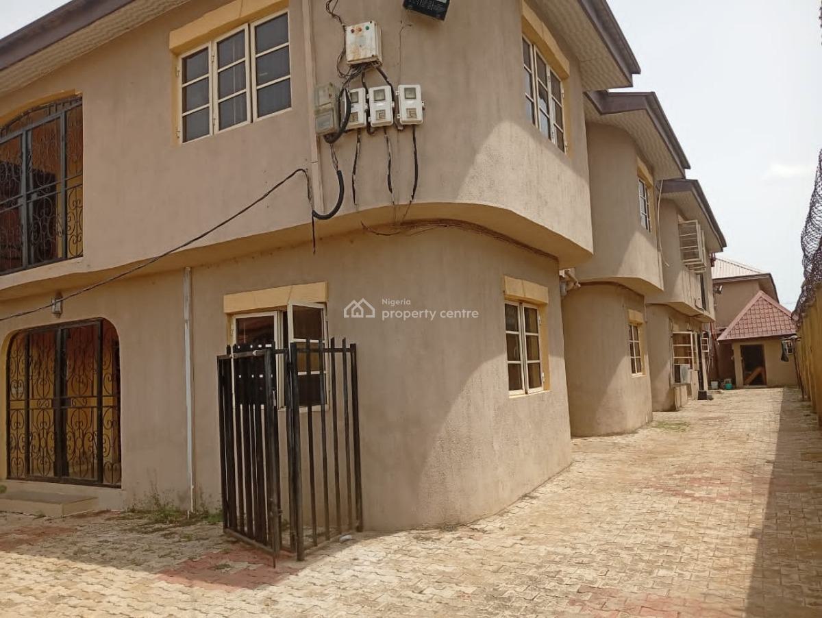 Direct Modern Spacious 5 Bedroom Detached Duplex, Igando Bus Stop, Igando, Alimosho, Lagos, Detached Duplex for Sale