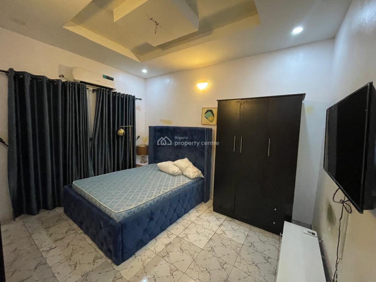 Charming Unfurnished 2 Bedroom Apartment, Osapa, Lekki, Lagos, Flat / Apartment for Rent