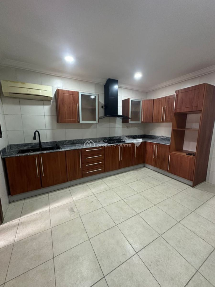 3 Bedroom Apartment with a Bq, Lekki Phase 1, Lekki, Lagos, Flat / Apartment for Rent