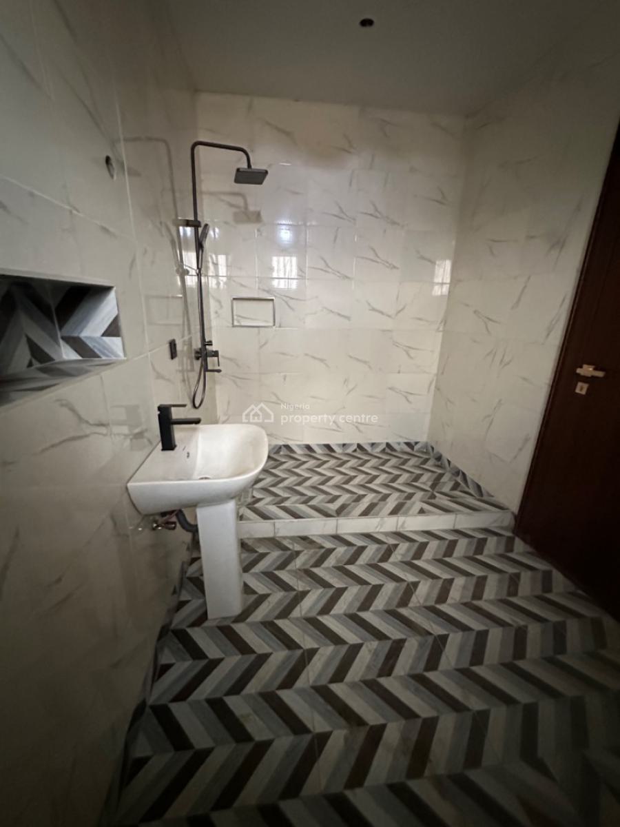 Luxurious 5 Bedroom Duplex & Bq, Wuye, Abuja, Semi-detached Duplex for Sale