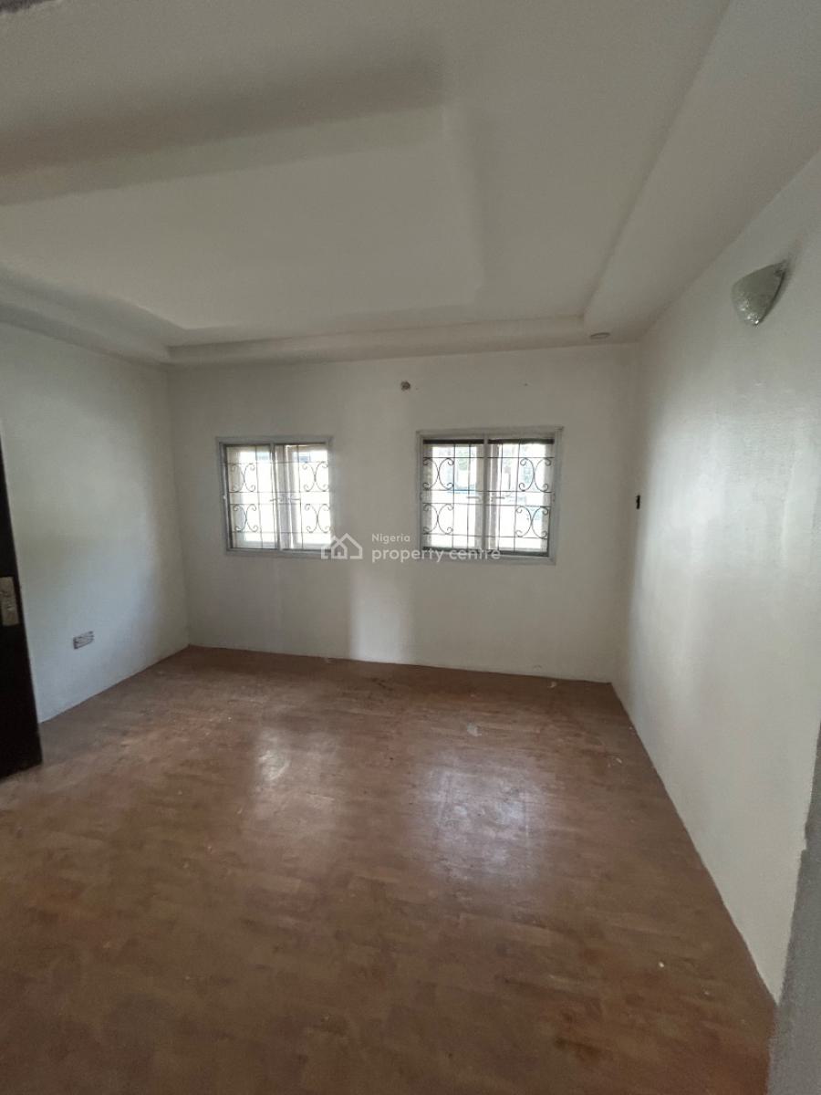 Standard 3 Bedroom Apartment in a Decent Neighborhood, 6th Avenue, Gwarinpa, Abuja, Flat / Apartment for Rent