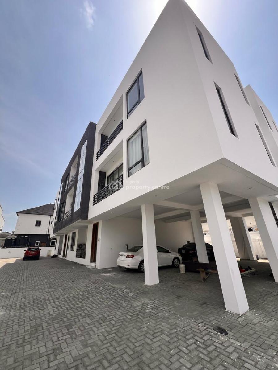Spacious 2 Bedroom Apartment in a Secure and Serene Environment, Agungi, Lekki, Lagos, Flat / Apartment for Rent