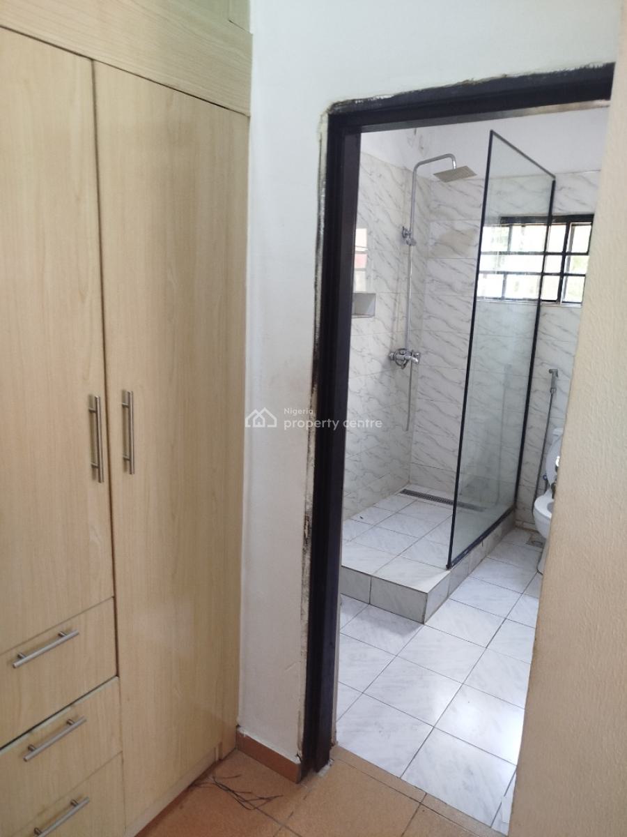Two Bedroom Apartment, Off Amino Kano Crescent, Wuse 2, Abuja, Flat / Apartment for Rent