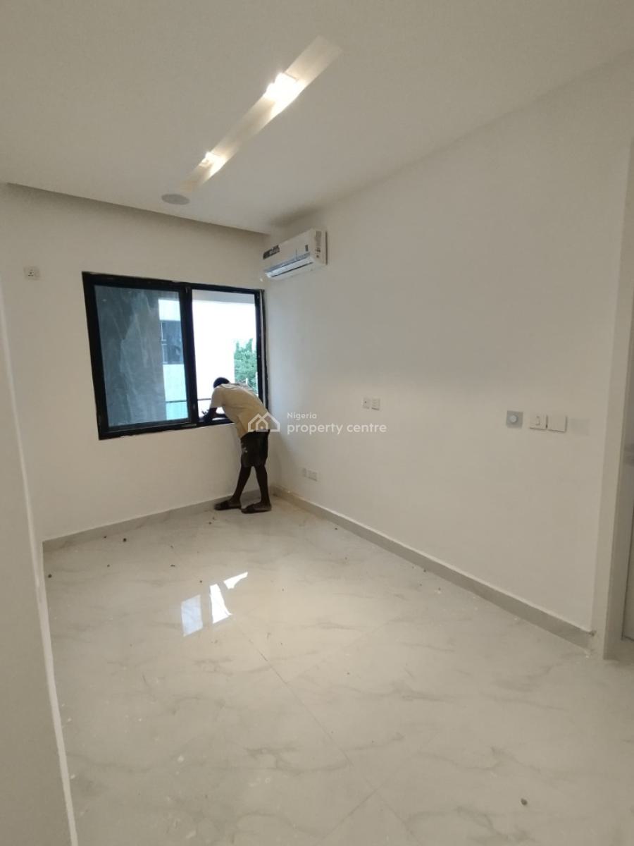 New Serviced 5 Bed Bedrooms , Elevator,bqs, Swimming Pool, Gym, Parkview, Ikoyi, Lagos, House for Sale