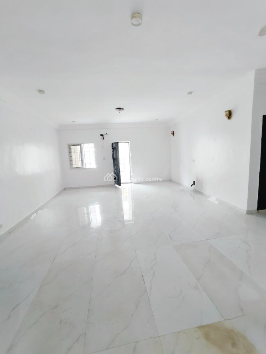 Relatively New Spacious 2 Bedrooms Apartment, After Olokonla, Ajah, Lagos, Flat / Apartment for Rent