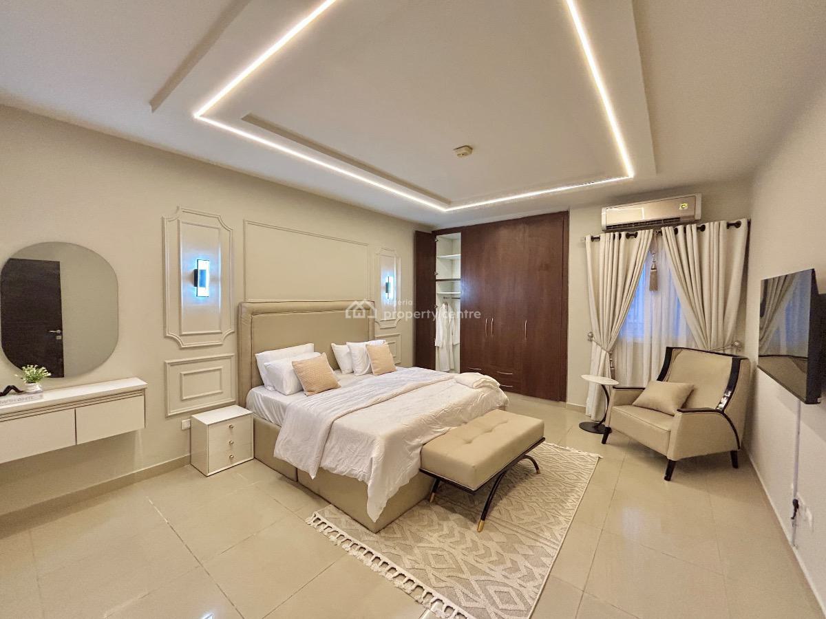 Luxury 3 Bedroom Apartment with Swimming Pool & Squash Court, Banana Island Road, Ikoyi, Lagos, Flat / Apartment Short Let