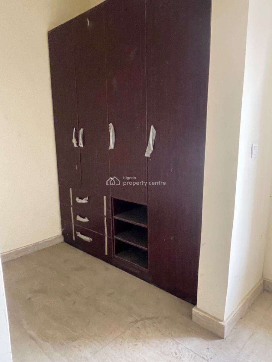 3bedroom Terrace Duplex, Royal Garden Estate, Ajah, Lagos, Terraced Duplex for Rent