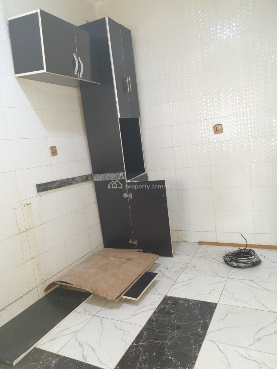 Spacious Service 2bedroom Osapa, Osapa London, Lekki, Lagos, Flat / Apartment for Rent
