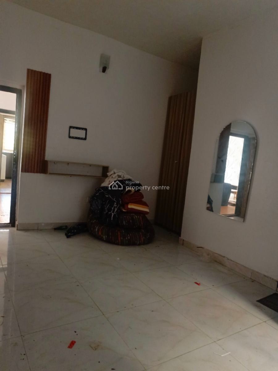 2 Bedroom Flat, Off World Oil Filling Station Ilasan Ikate Lekki Lagos, Ilasan, Lekki, Lagos, Flat / Apartment for Rent