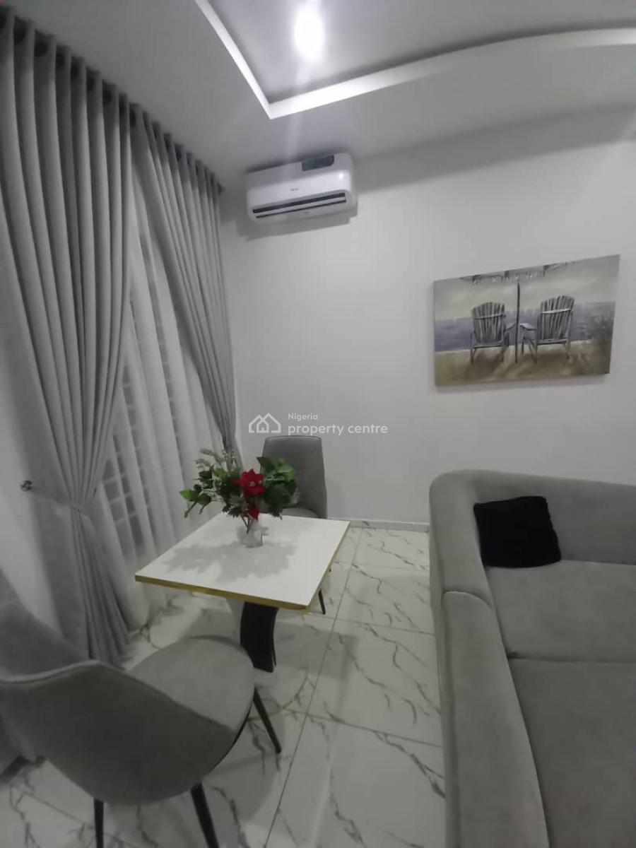 Partly Furnished 2 Bedroom Apartment, Orchid Road, Lekki, Lagos, Flat / Apartment for Rent