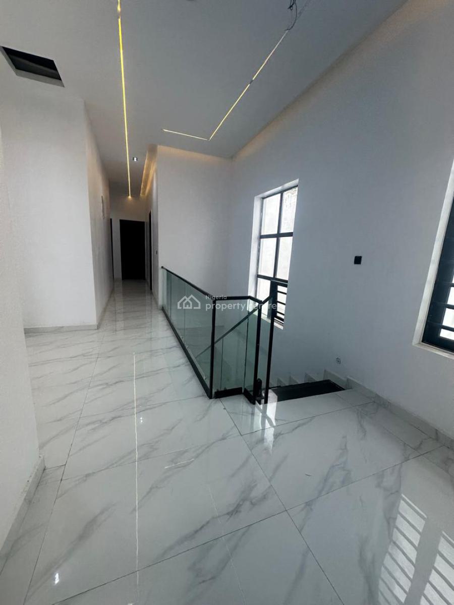 Well Placed  5 Bed  Fully Detached  Duplex with a Pool, Ajah, Lagos, Detached Duplex for Sale