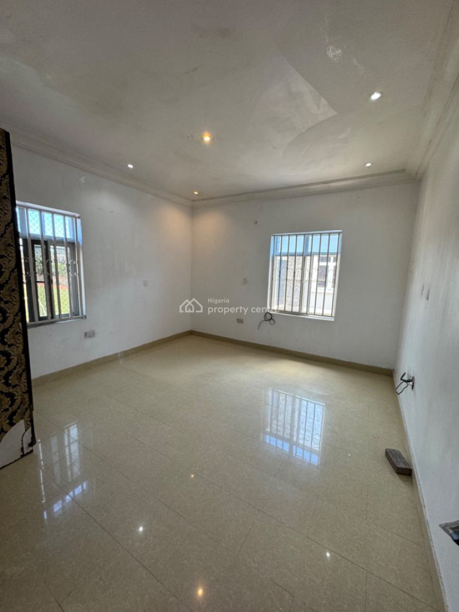 Self Contain + Personal Kitchen, Bera Estate, Lekki Expressway, Lekki, Lagos, Self Contain (single Rooms) for Rent
