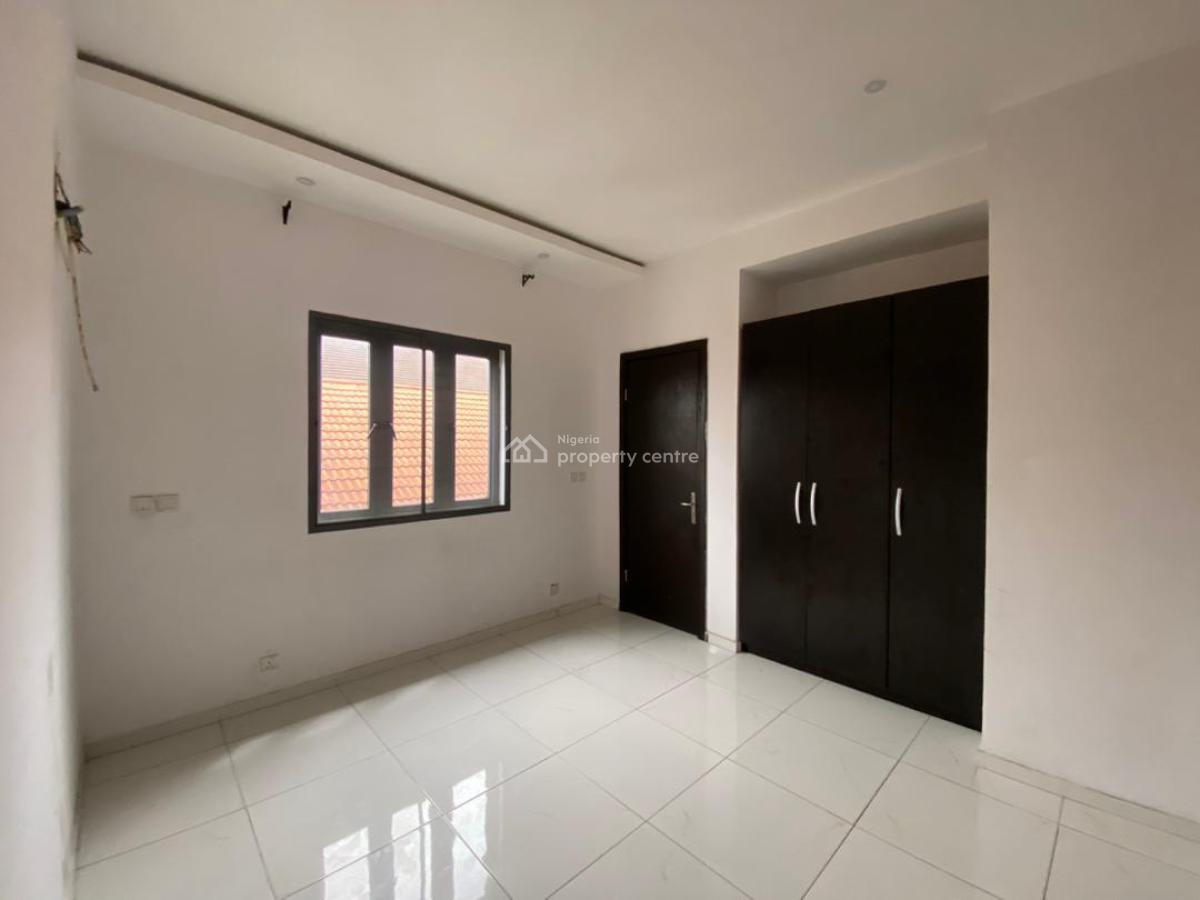 Nicely Finished Serviced 2 Bedroom Flat, Lekki Phase 1, Lekki, Lagos, Flat / Apartment for Rent