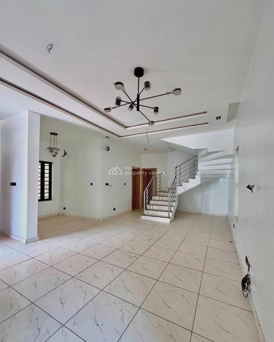 Elegantly Built 5 Bedroom Fully Duplex with a Bq Within a Secured Esta, Orchid, Located in a Well Gated Secured and Serene Estate, Lekki, Lagos, Detached Duplex for Sale