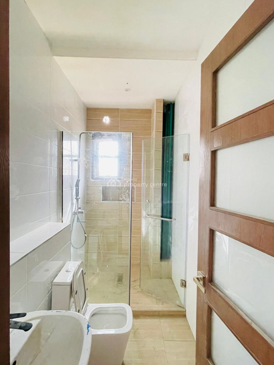 2 Bedroom Apartment Featuring Luxurious Amenities, 2 Bedroom Apartment Located in a Secured Estate with Premium Amenities, Ikate, Lekki, Lagos, Flat / Apartment for Sale