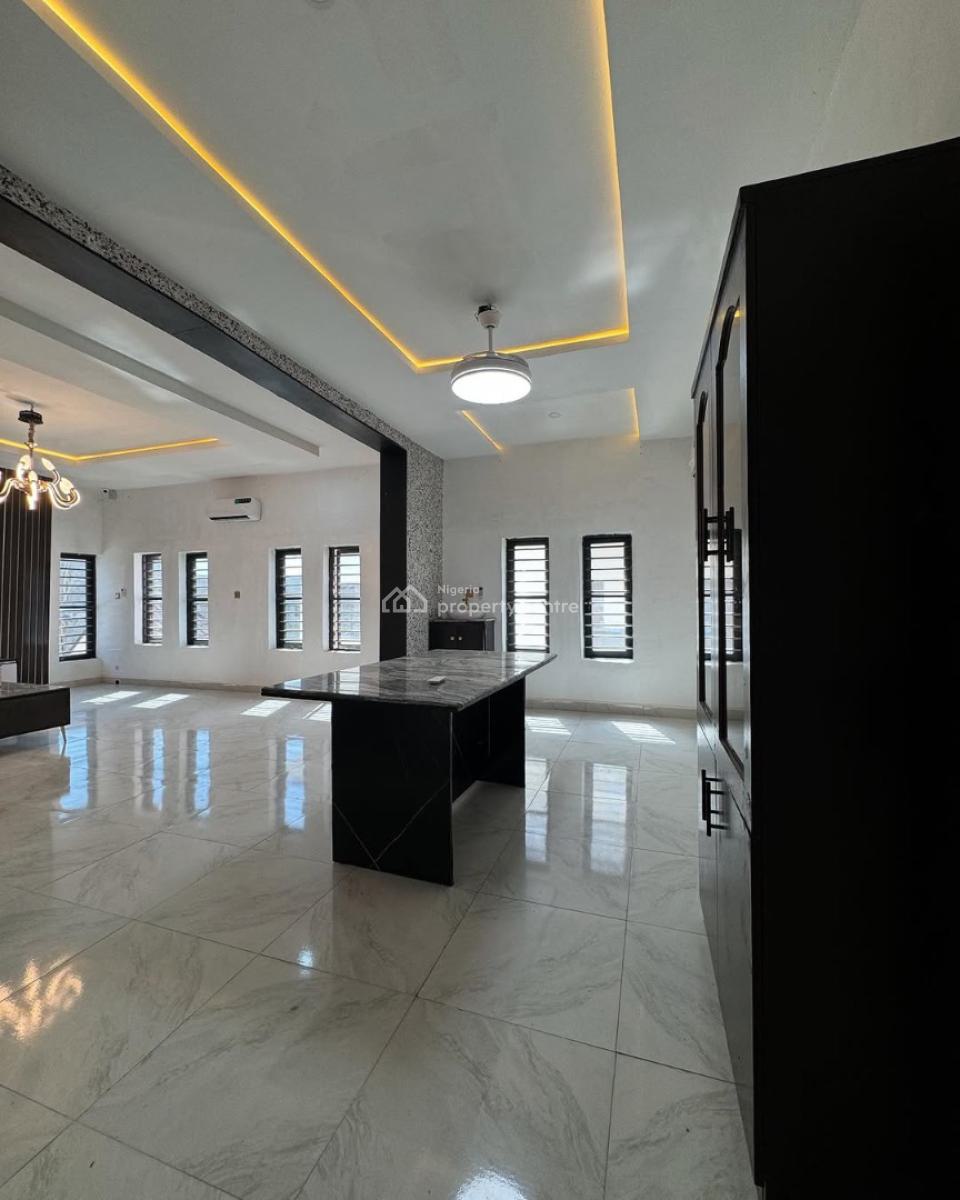 Elegant 5 Bedroom Fully Detached Duplex with a Basement and Bq, Lugbe District, Abuja, Detached Duplex for Sale