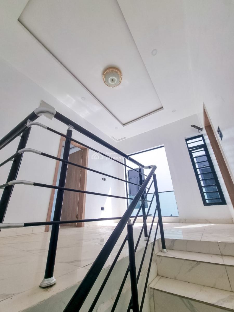 4 Bedroom Terrace House, Ikota, Lekki, Lagos, Terraced Duplex for Sale