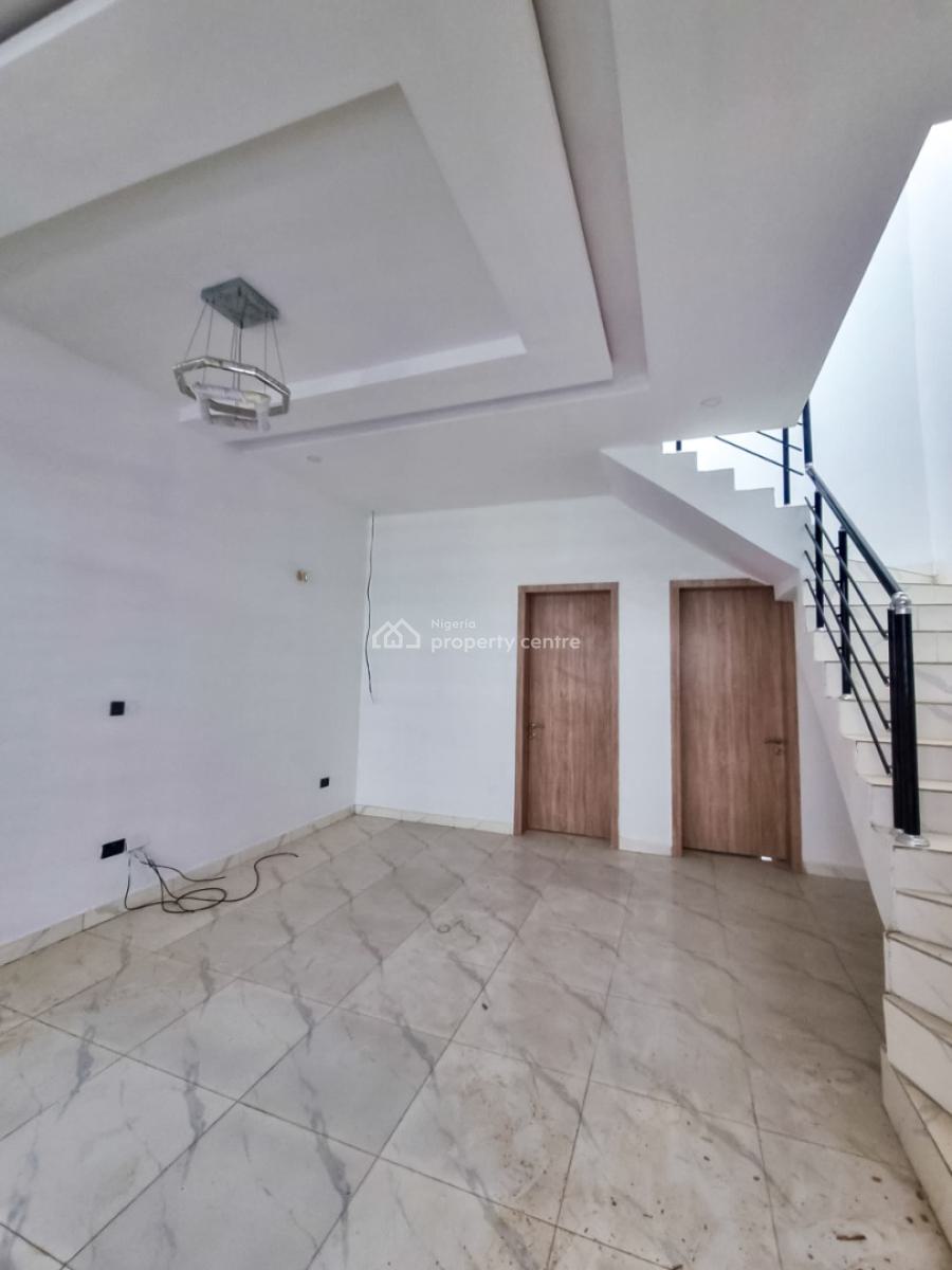 4 Bedroom Terrace House, Ikota, Lekki, Lagos, Terraced Duplex for Sale