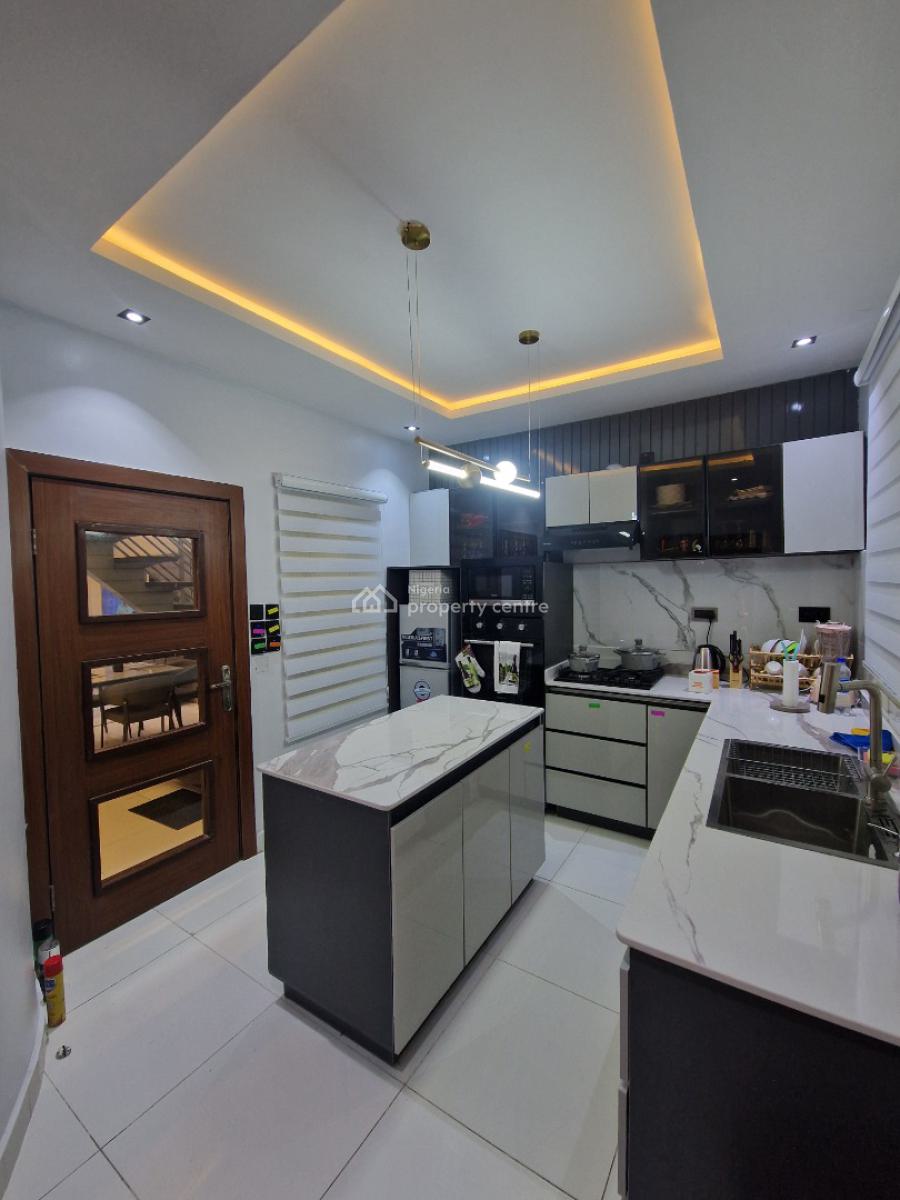 Beautifully Furnished 2 Bedroom Maisonette, Behind Nike Art Gallery, Ikate, Lekki, Lagos, Terraced Duplex Short Let