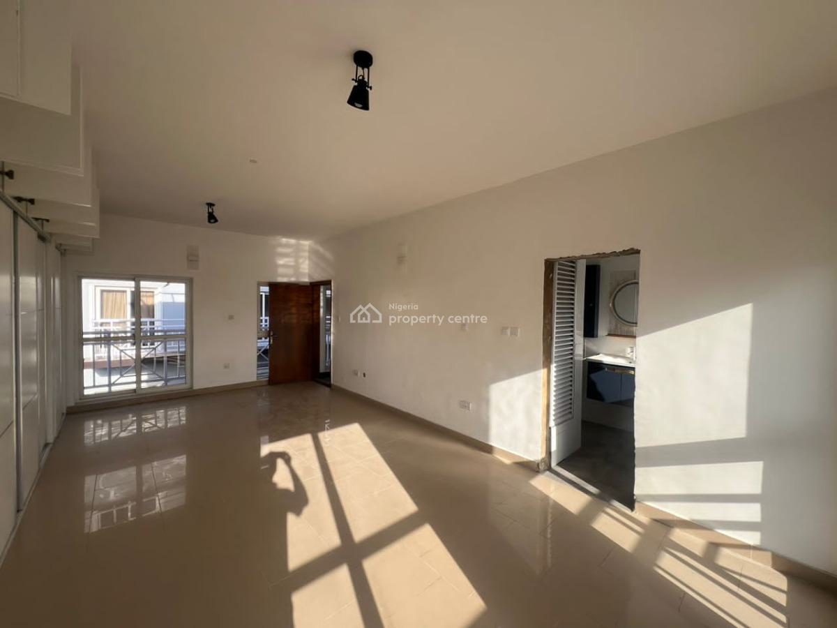 3 Bedroom Maissonet with Bq, Victoria Island (vi), Lagos, Block of Flats for Sale