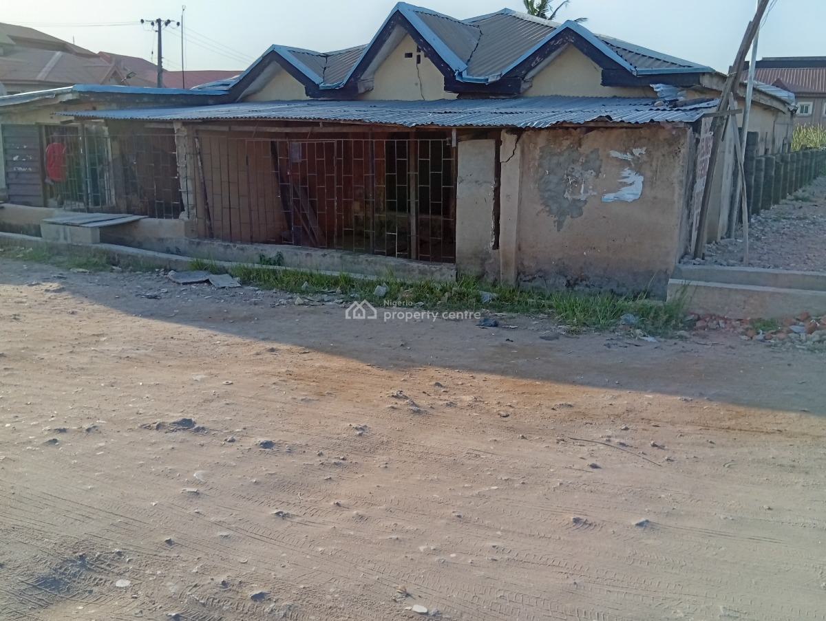 Standard Full Plot of Land, Off Palace Oworo/berger Bus Stop, Oworonshoki, Shomolu, Lagos, Mixed-use Land for Sale
