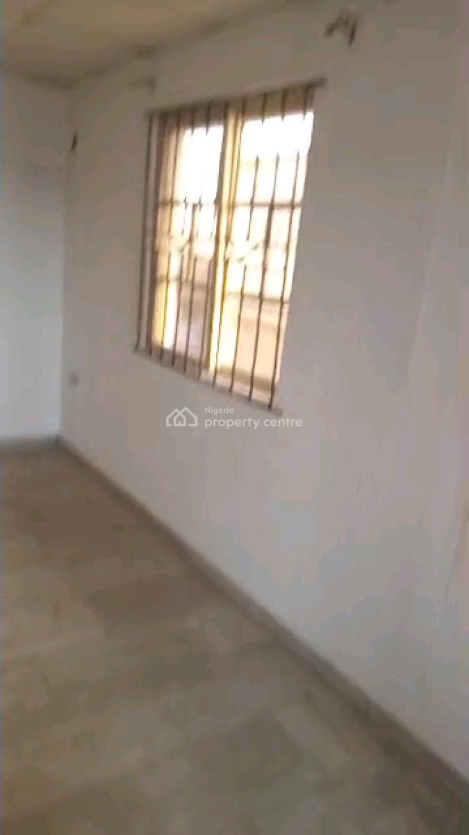 2 Bedroom Flat Front Wing 2nd & 3rd Floor., Sungas,bajulaye Road, Shomolu, Lagos, Flat / Apartment for Rent