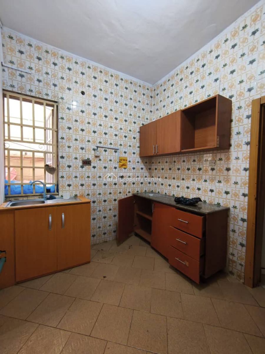 Self Service Mini Flat Ground Floor, Gated Street, Lekki Phase 1, Lekki, Lagos, Mini Flat (room and Parlour) for Rent