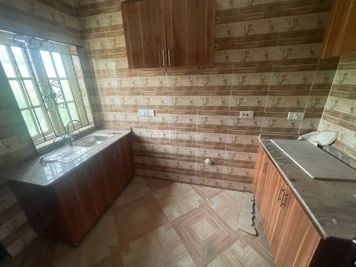 a 2 Bedroom Detached Bungalow, Along Npg Gardens Akala, Akobo, Ibadan, Oyo, Detached Bungalow for Rent