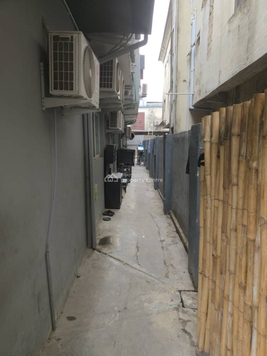 Massive Semi Detached Duplex, Victoria Island (vi), Lagos, Semi-detached Duplex for Rent