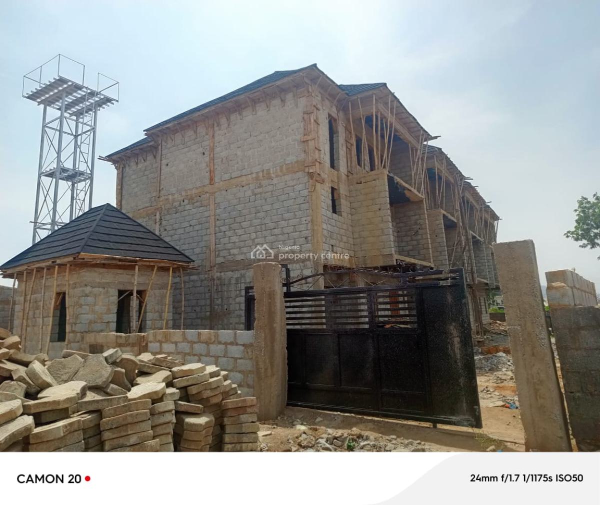 4 Bedroom Duplex with Inbuilt Bq, Airport Road Behind Shafa Filling Station, Sabon Lugbe, Lugbe District, Abuja, Terraced Duplex for Sale