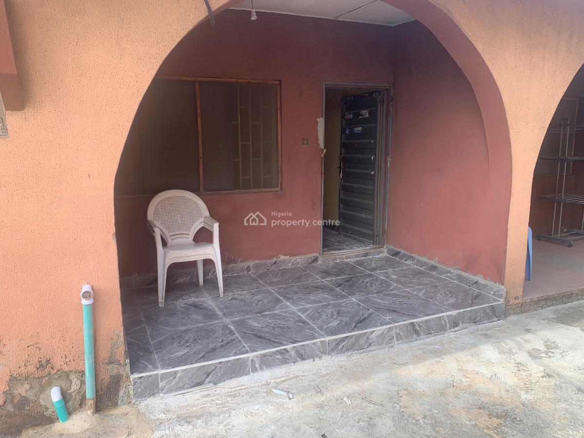 Well Renovated 2 Bedroom Apartment, Estate Road, Alapere, Ketu, Lagos, Flat / Apartment for Rent