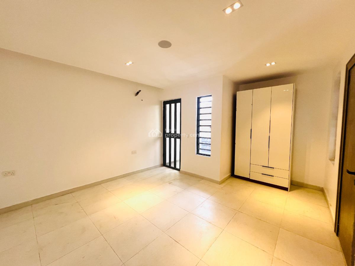 Contemporary 2 Bedroom Apartments with Gym and Swimming Pool, Agungi Lekki Lagos, Agungi, Lekki, Lagos, Flat / Apartment for Sale