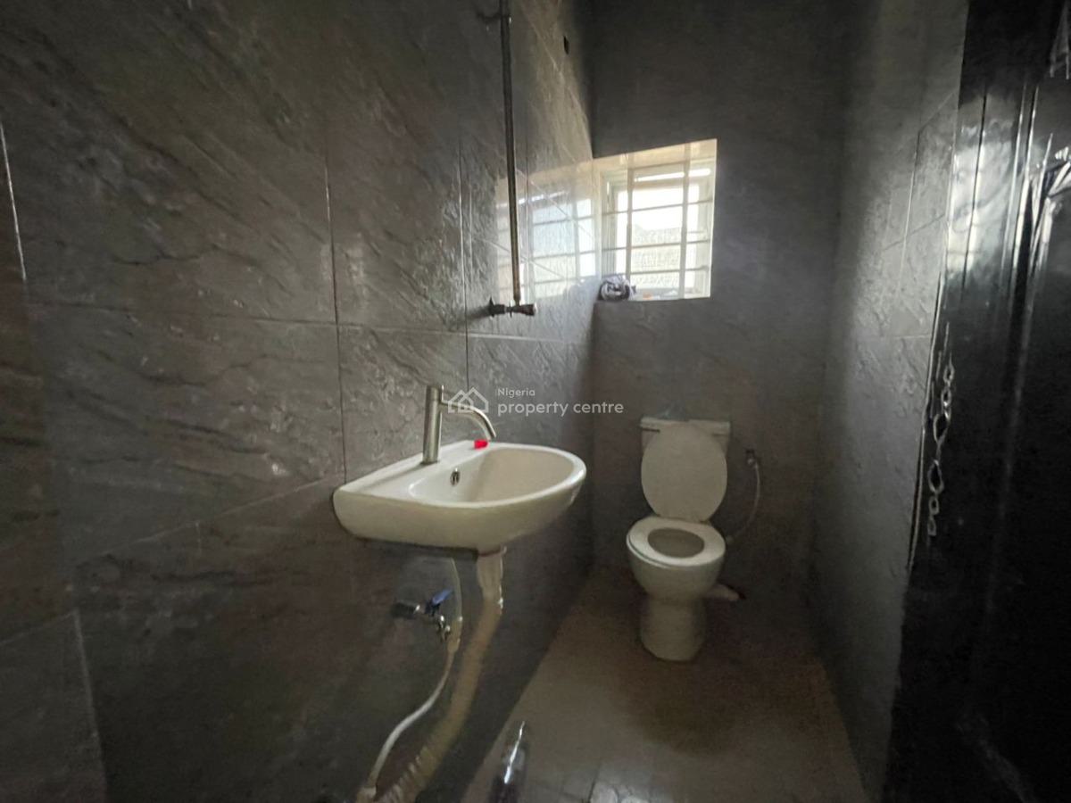 3 Bedroom Flat, Avu, Owerri West, Owerri West, Imo, Flat / Apartment for Rent