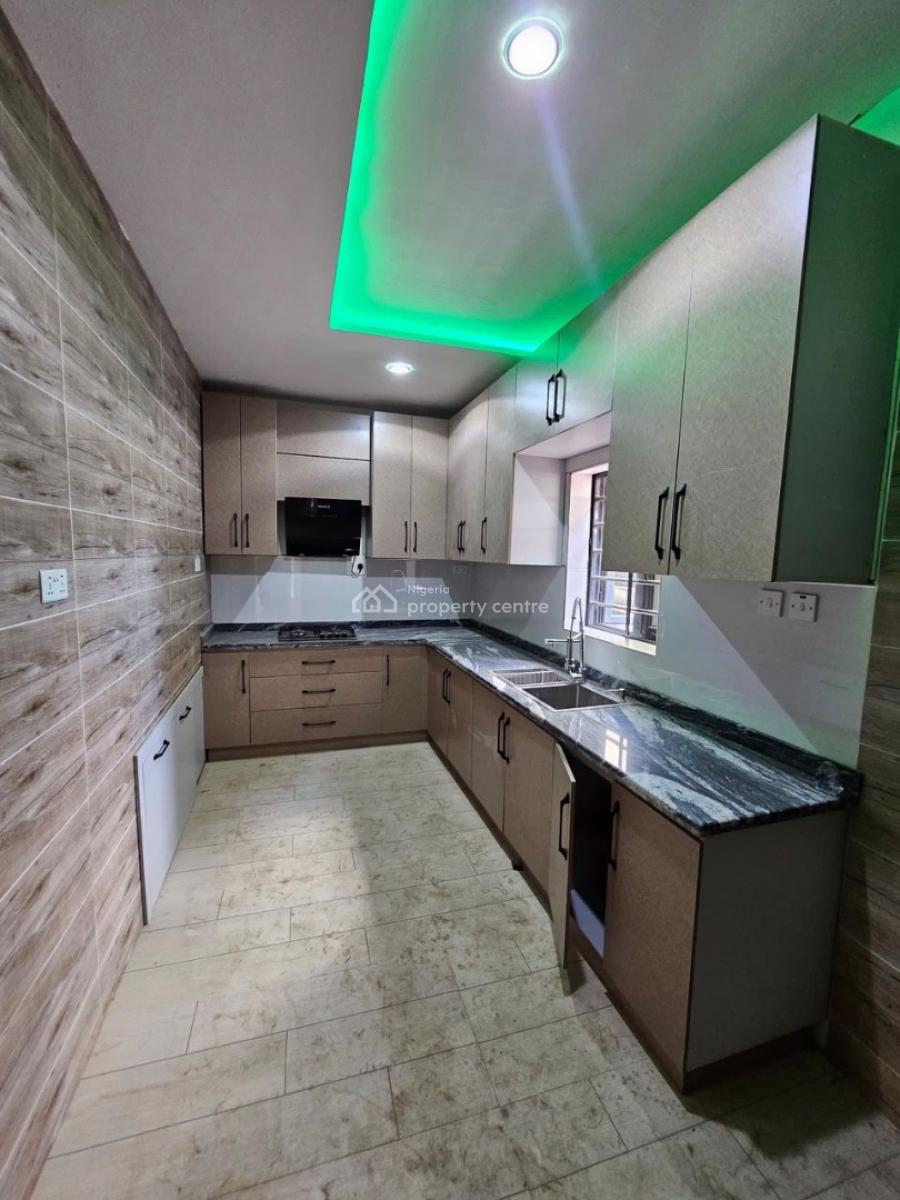 3 Bedroom Apartments, Gbagada, Lagos, Flat / Apartment for Sale