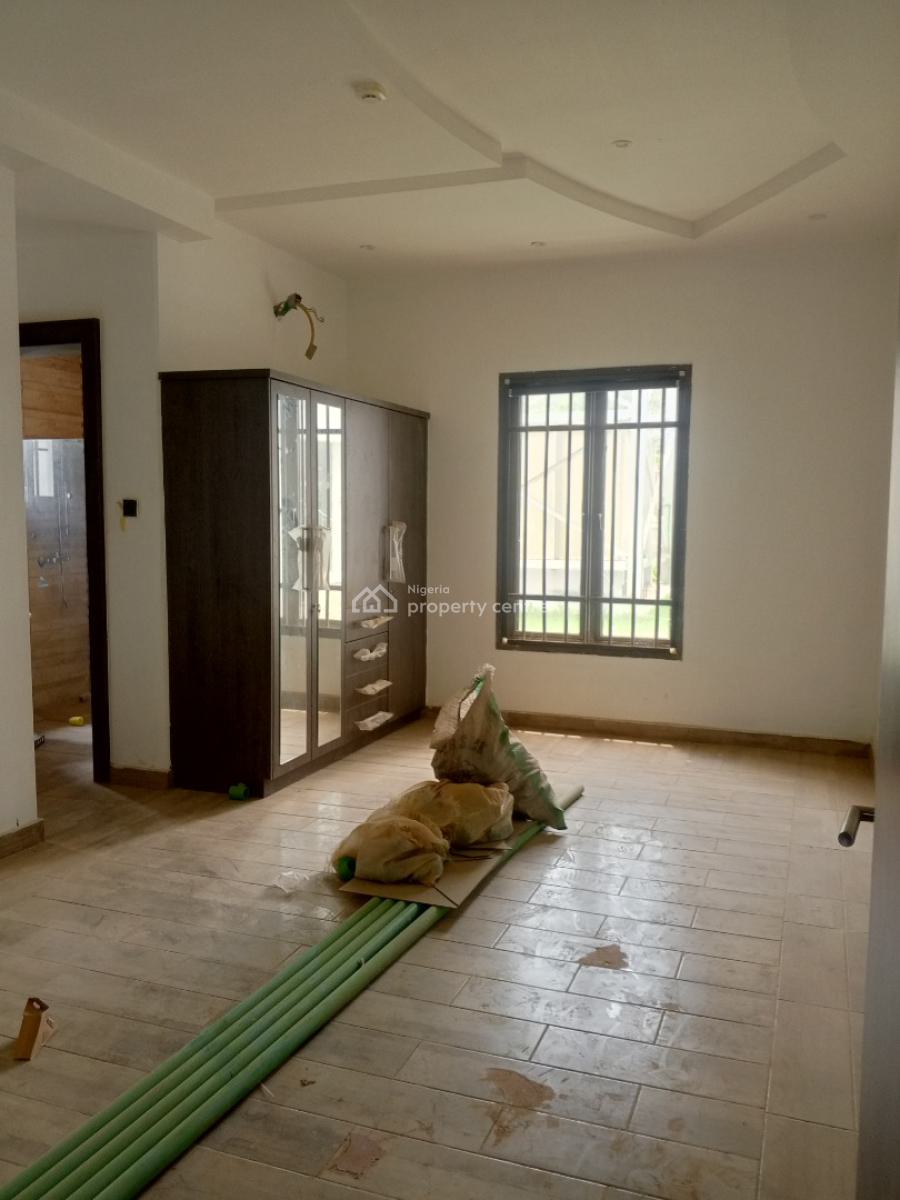 Luxurious 3 Bedroom Flat with a 1bedroom Bq, Stella Maris School Road, Life Camp, Abuja, Flat / Apartment for Sale