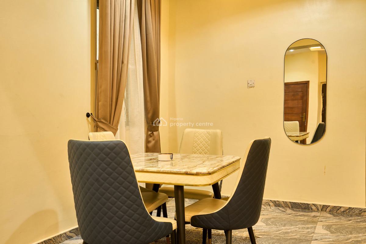 Luxury 2 Bedroom Apartment 20 Minutes From The Airport, Dele Ashiru Street No 14 Okota Royal Estate, Okota, Isolo, Lagos, Flat / Apartment Short Let