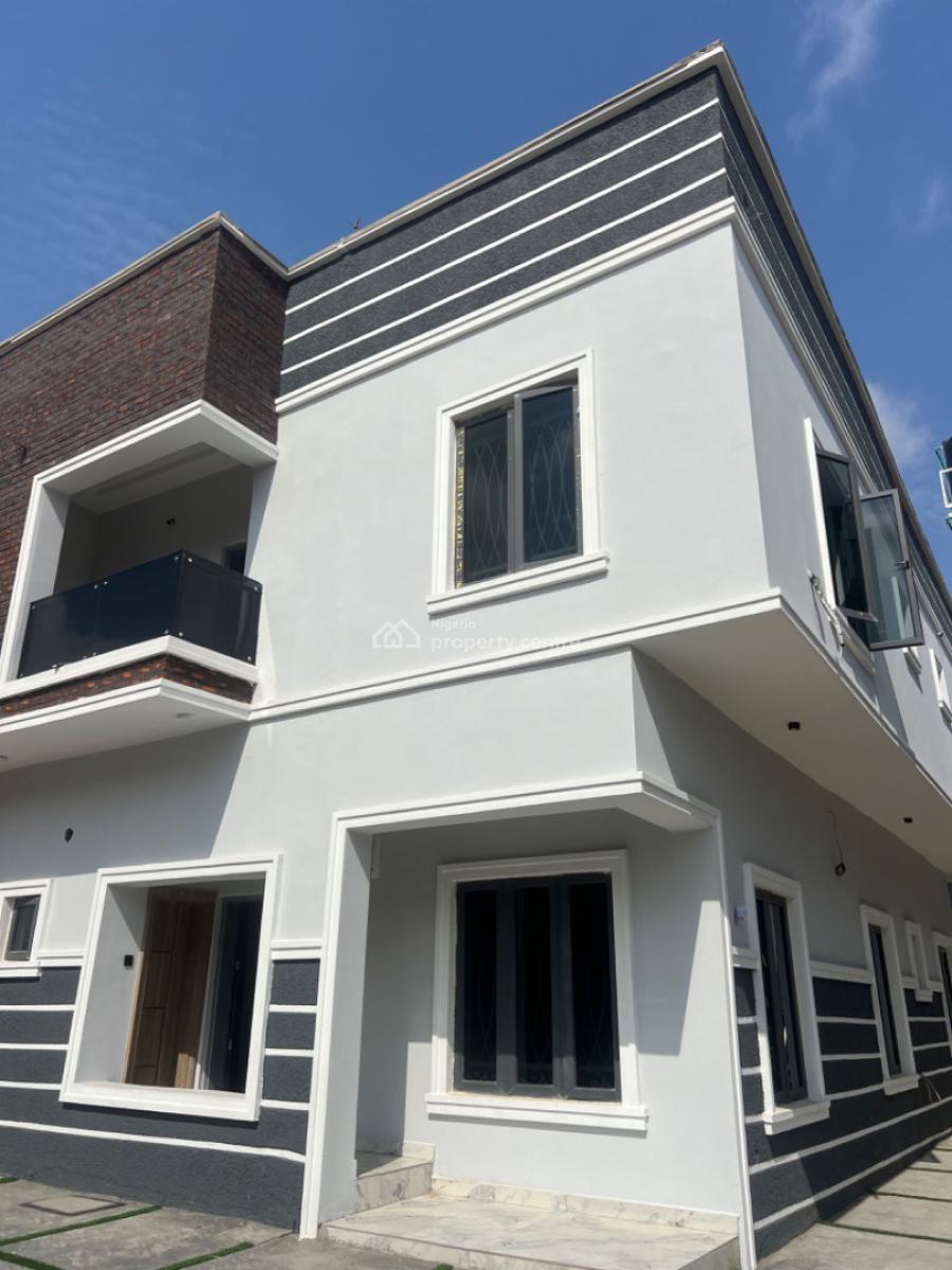 Brand New 4 Bedroom, Along Emmanuel Mbaka Bvd, Airport Road, Lugbe District, Abuja, Semi-detached Duplex for Rent