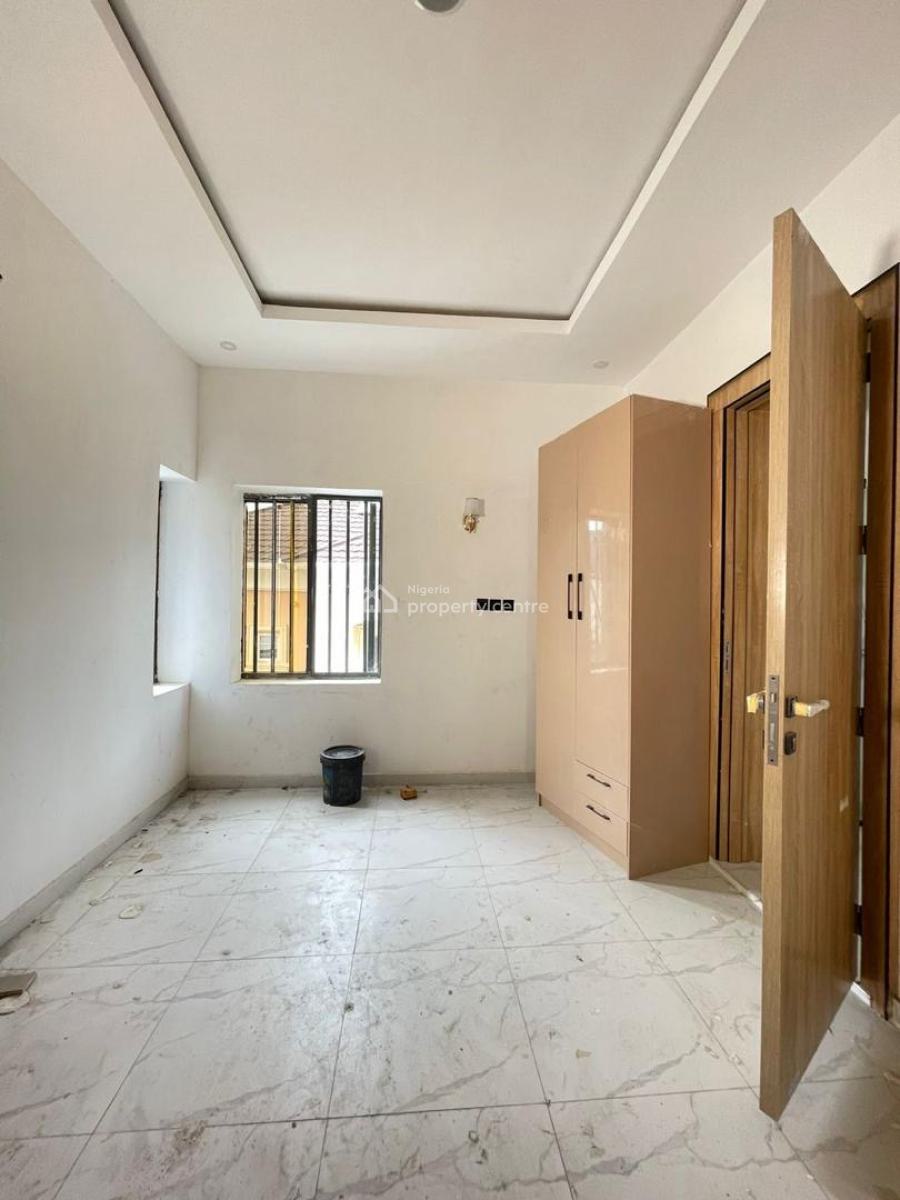 Gigantic 5 Bedroom Fully Detached Duplex with a Swimming Pool,bq, Chevron Drive, Lekki, Lagos, Detached Duplex for Sale