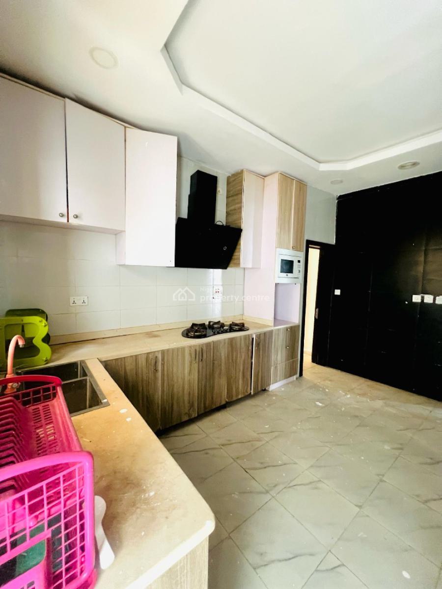 4 Bedrooms Detached Duplex with Bq, Gra, Ikota, Lekki, Lagos, Detached Duplex for Rent