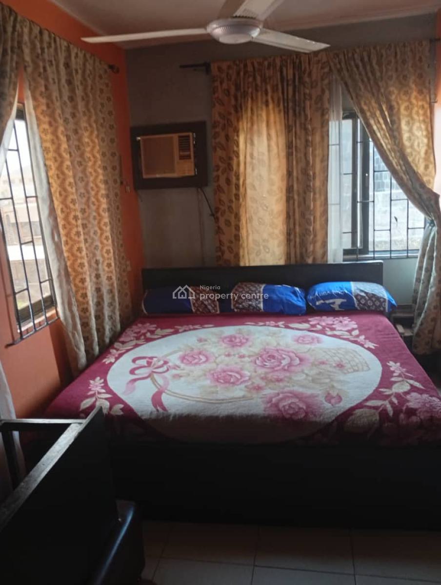 Executive 18rooms Hotel in a Good Area, Alagbole, Ojodu, Lagos, Commercial Property for Sale