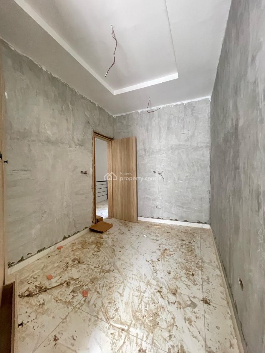 4 Bed Terrace Duplex with Private Compound, Ikota, Lekki, Lagos, Terraced Duplex for Sale
