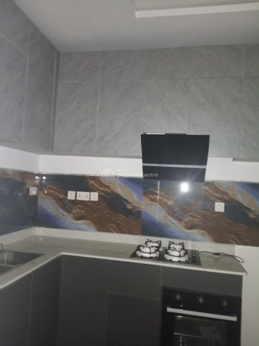Luxury 3 Bedroom in a Very Secure Estate, Ocean Breeze Estate, Ologolo, Lekki, Lagos, Terraced Duplex for Sale