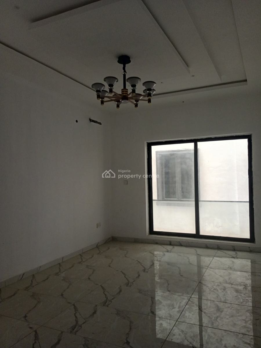 Luxury 3 Bedroom in a Very Secure Estate, Ocean Breeze Estate, Ologolo, Lekki, Lagos, Terraced Duplex for Sale
