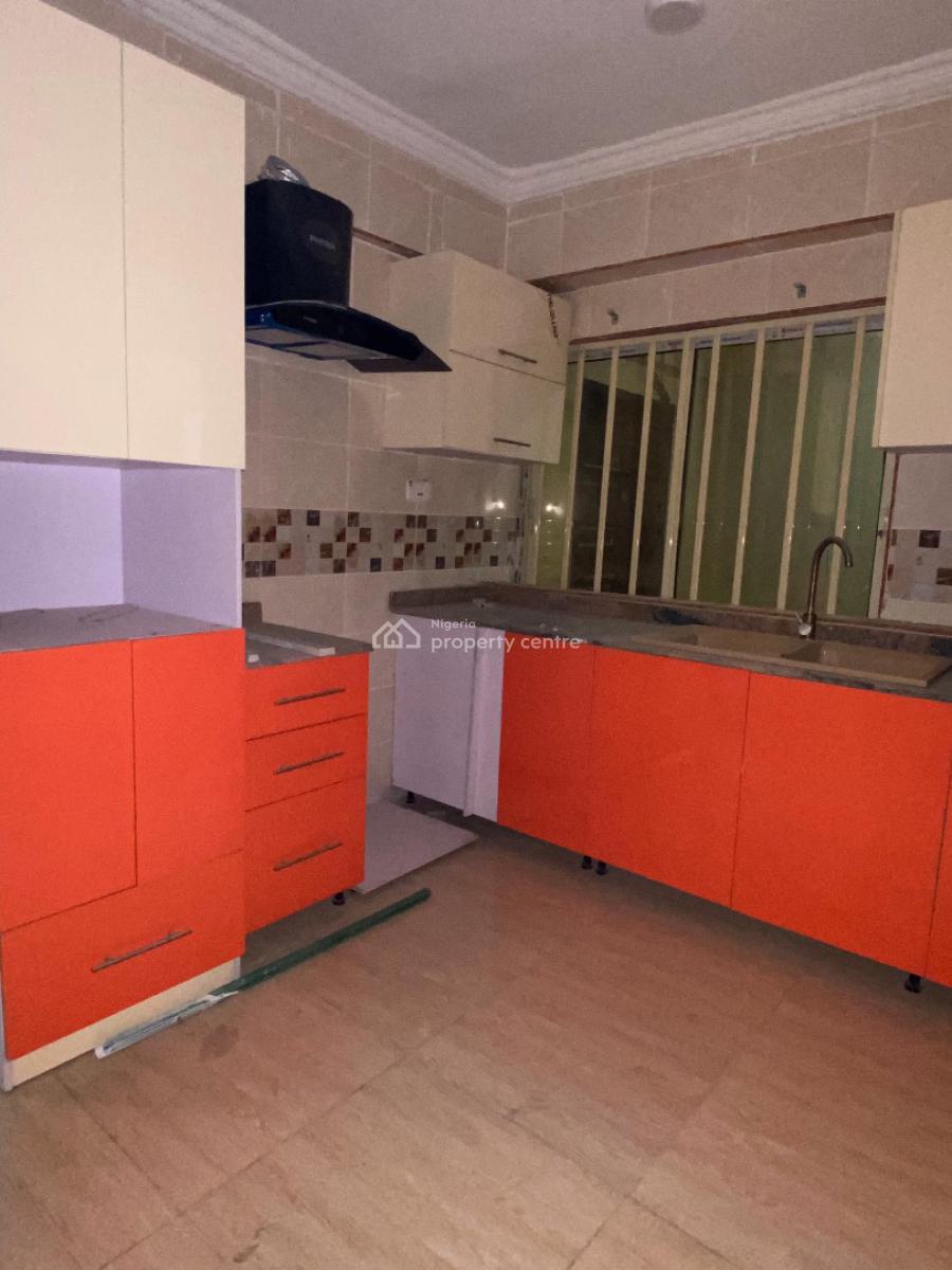 Spacious 2 Bedroom Apartment, Ikate, Lekki, Lagos, Flat / Apartment for Rent
