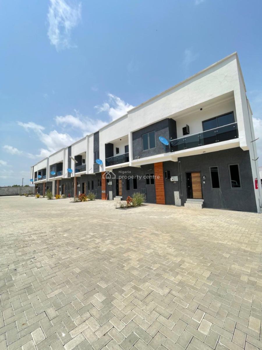 Very Spacious,  3 Bedroom Duplex with Ensuite Luxury Rooms, Ajah, Lagos, Terraced Duplex for Sale