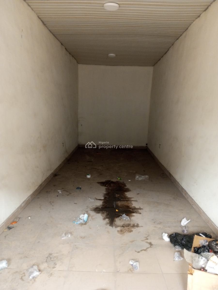 Spacious Shop, Upstairs in a Complex Directly Facing The Road, Ado, Ajah, Lagos, Shop for Rent