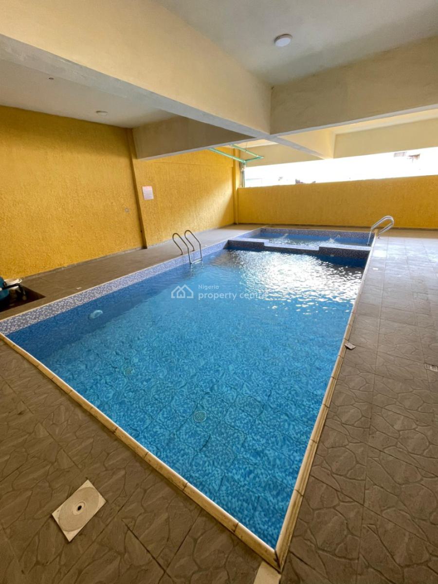 Beautifully Built 2 Bedroom Apartment with Pool and Elevator, Lekki Phase 1, Lekki, Lagos, Flat / Apartment for Sale