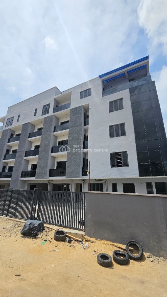 Most Spacious 2 Bedroom Penthouse with an Elevator, Bq, and Gym House, Lekki Phase 1, Lekki, Lagos, Block of Flats for Sale
