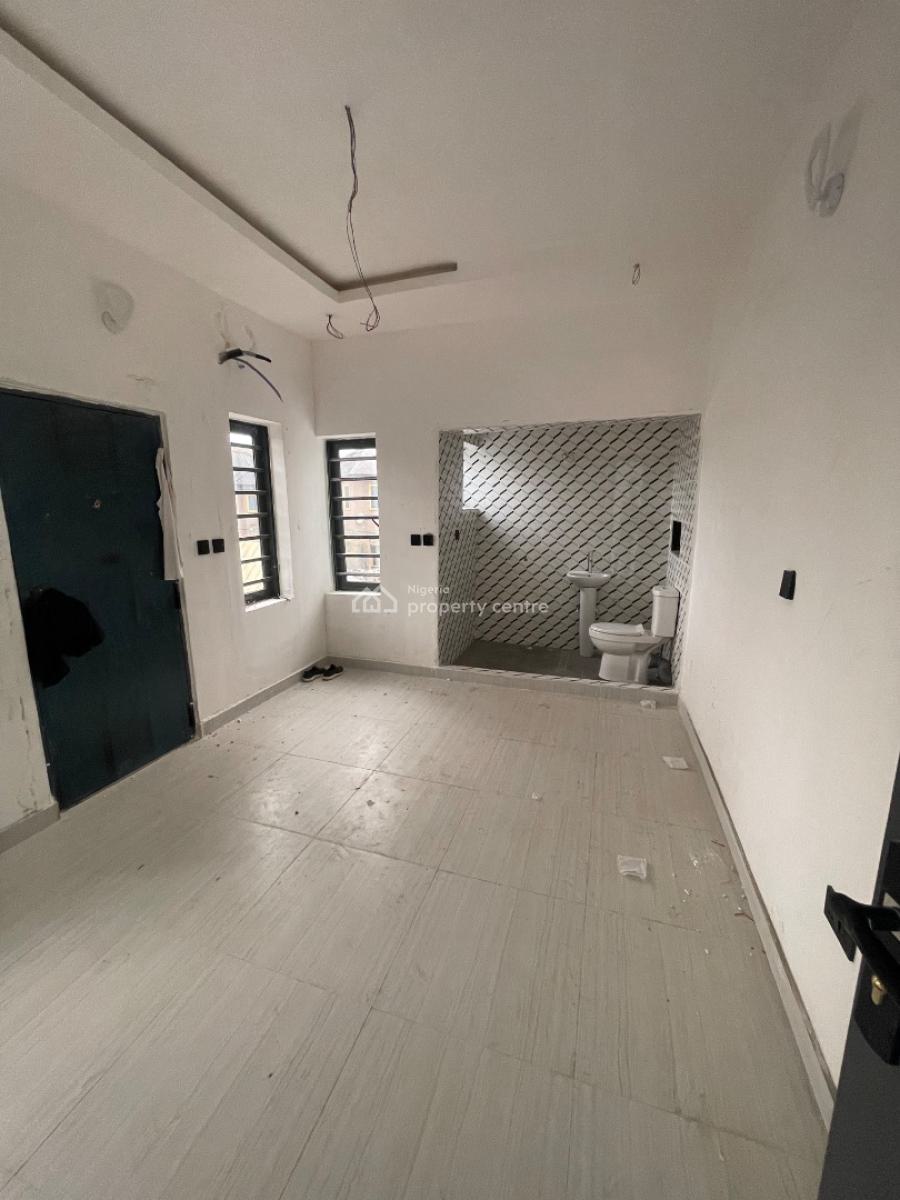 Tastefully Finished 2 Bedroom Apartment, Gra Phase 1, Magodo, Lagos, Flat / Apartment for Sale
