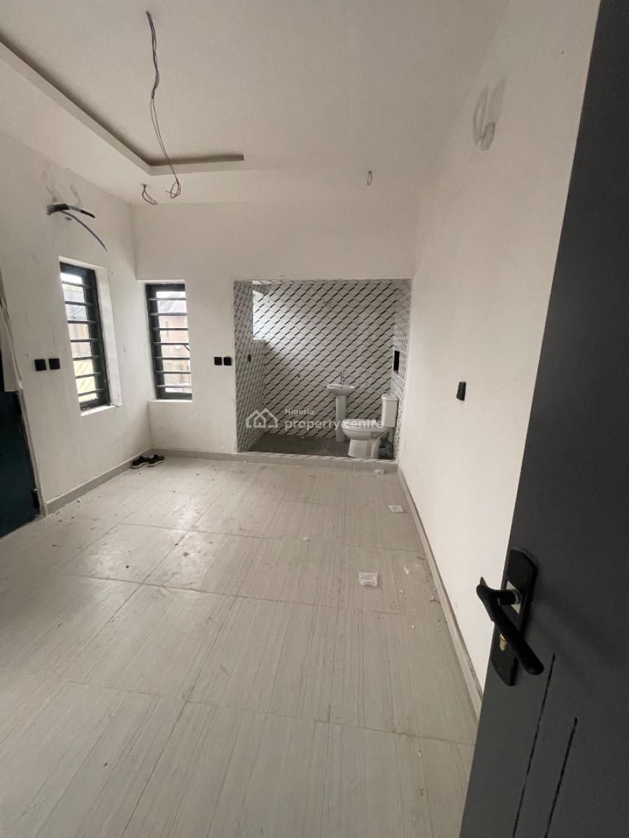 Tastefully Finished 2 Bedroom Apartment, Gra Phase 1, Magodo, Lagos, Flat / Apartment for Sale